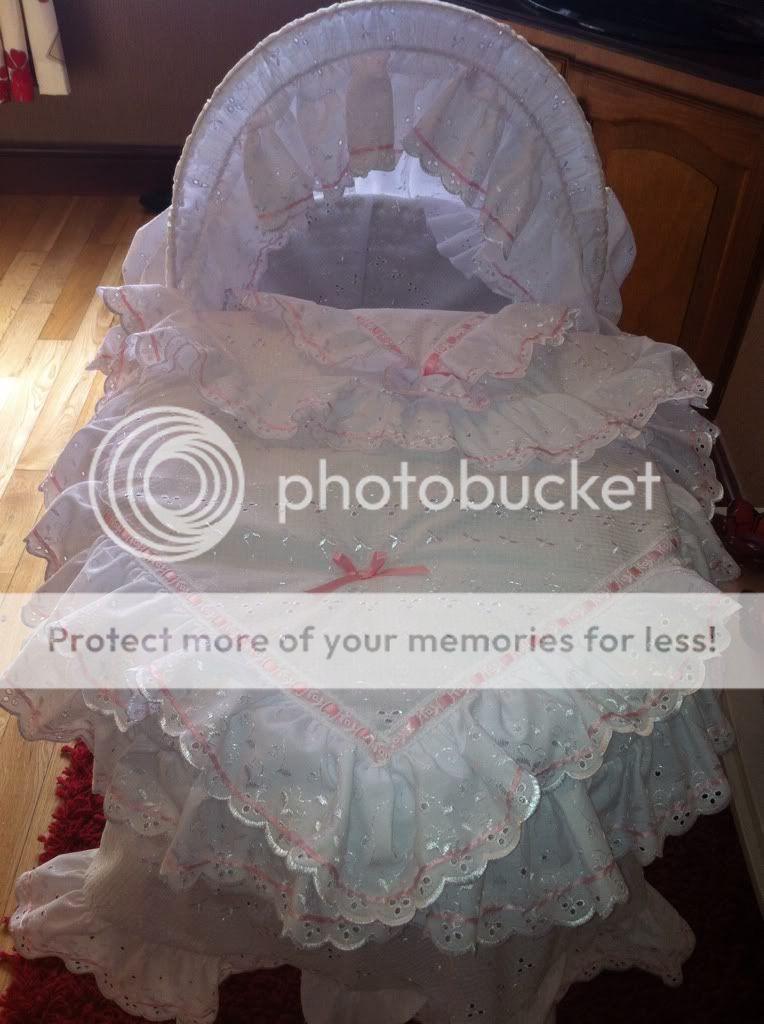 PICS of your baby's moses basket, cot, crib BabyCentre