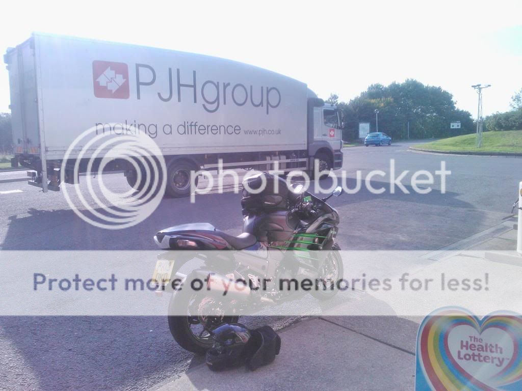 Best Bagster Tank Bag ? ZX14R.co.uk